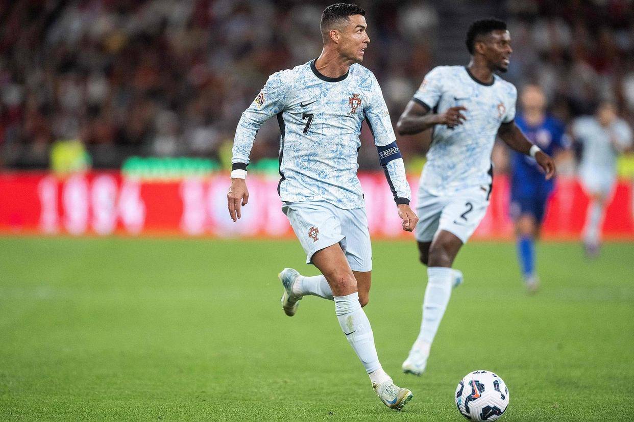 开云在线-C罗新星比赛局势复杂表现突出，皇家马德里前途光明！-开云在线